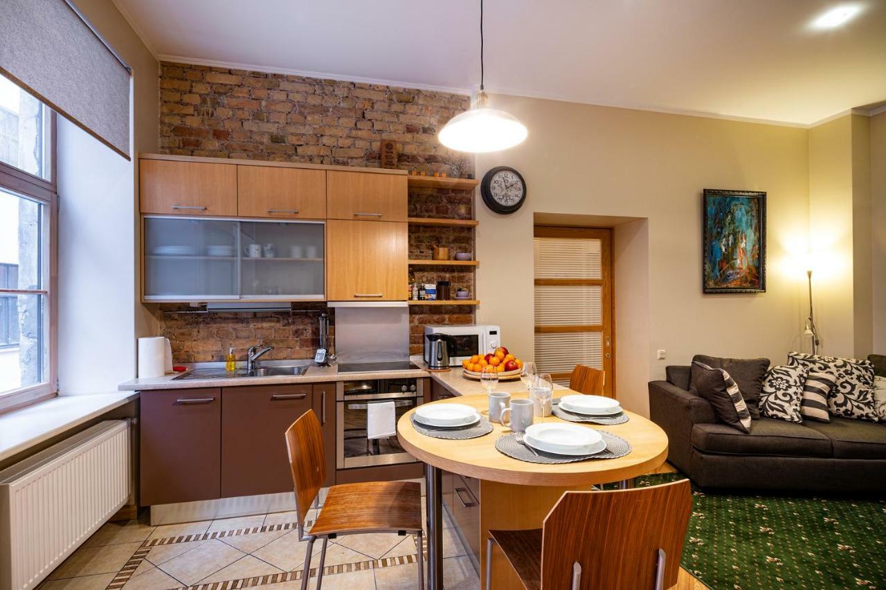 Kalnina Quiet Apartment In City Center Riga Exterior photo