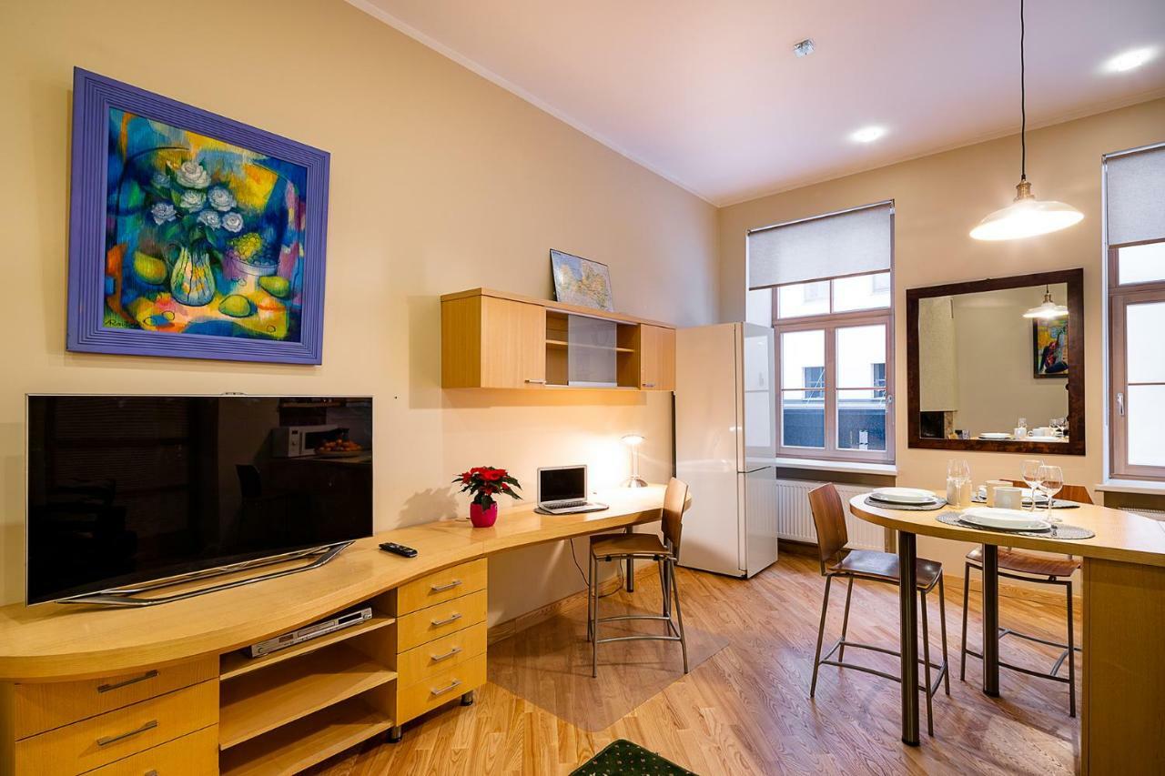 Kalnina Quiet Apartment In City Center Riga Exterior photo