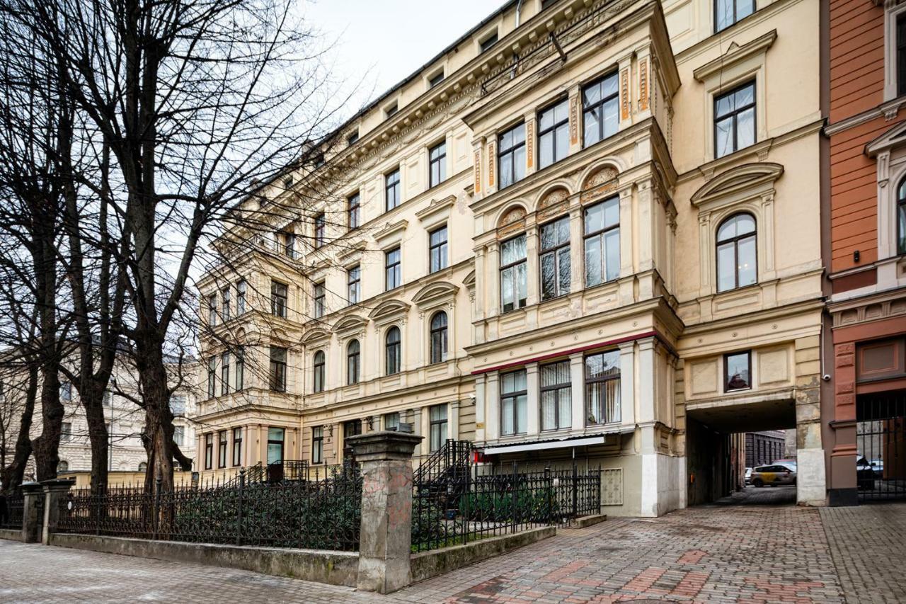 Kalnina Quiet Apartment In City Center Riga Exterior photo